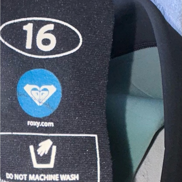 Roxy Black and Green Women's Wetsuit size 16 - Picture 7 of 16